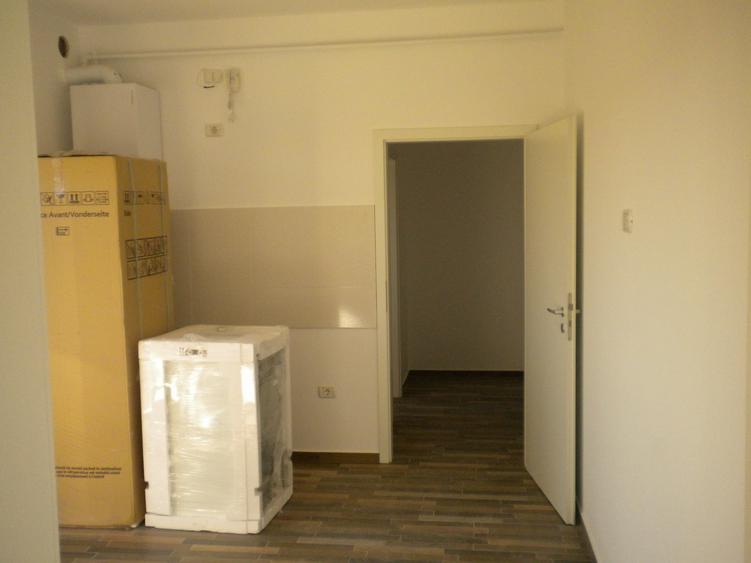 Apartament cu 2 camere decomandat în Complex Studențesc