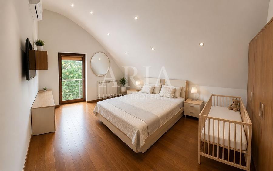 Casă individuală cu 11 camere cu Piscina în Iancu Nicolae