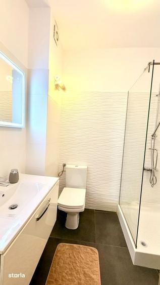 Apartament cu 3 camere în Plopilor