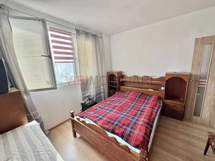 Apartament cu 2 camere semidecomandat în 1 Mai