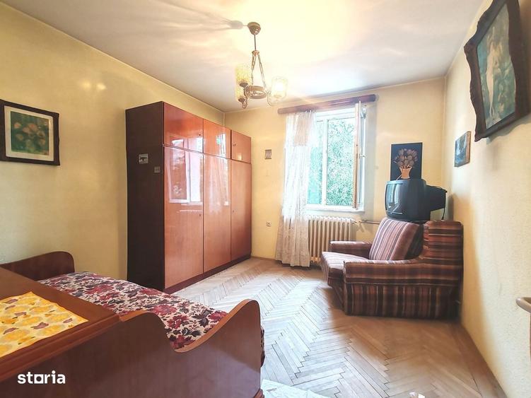 Apartament cu 2 camere semidecomandat în Calea București