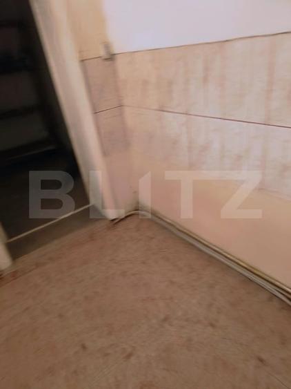 Casă individuală cu 3 camere cu Canalizare în Nord-Vest