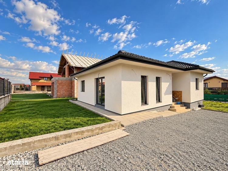 Casă cu 3 camere în Juc-Herghelie