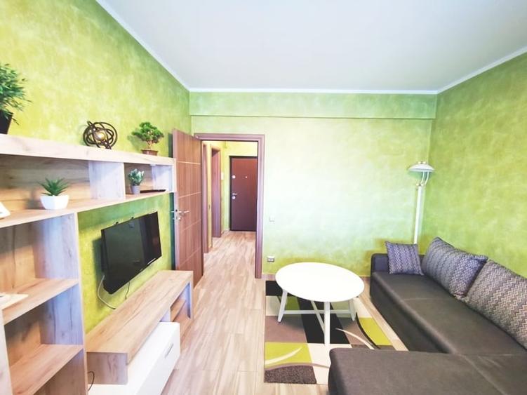 Garsonieră decomandată în Politehnica