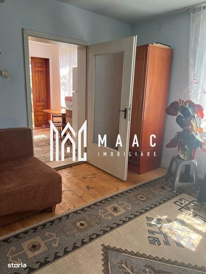 Casa cu Doua Corpuri I 1200 mp Teren I Sacel - 1
