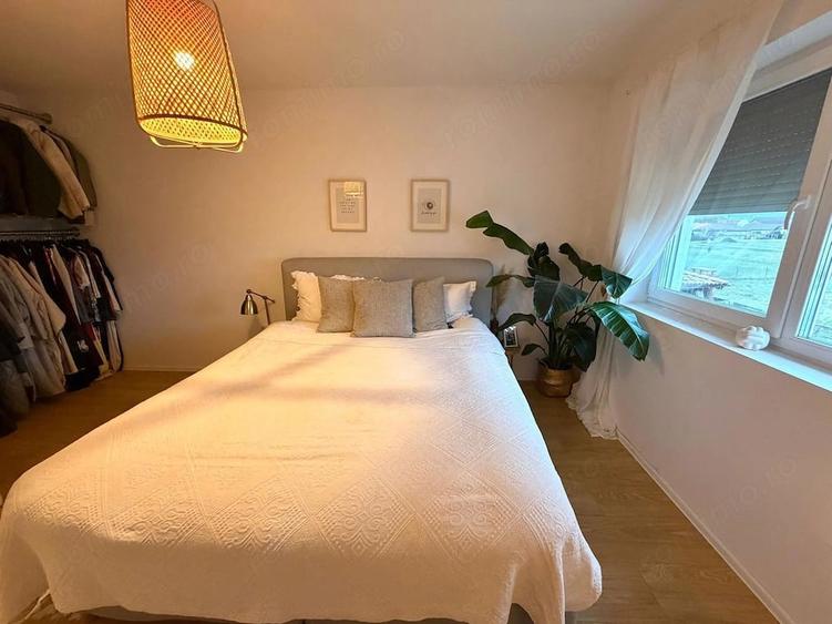 Casă cu 4 camere cu Teren 250 Mp în Giroc