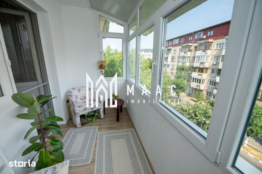 Apartament cu 3 camere semidecomandat în Central