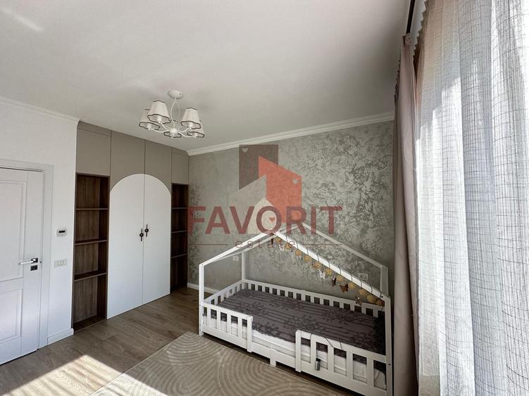 Duplex cu 5 camere cu Canalizare în Giroc