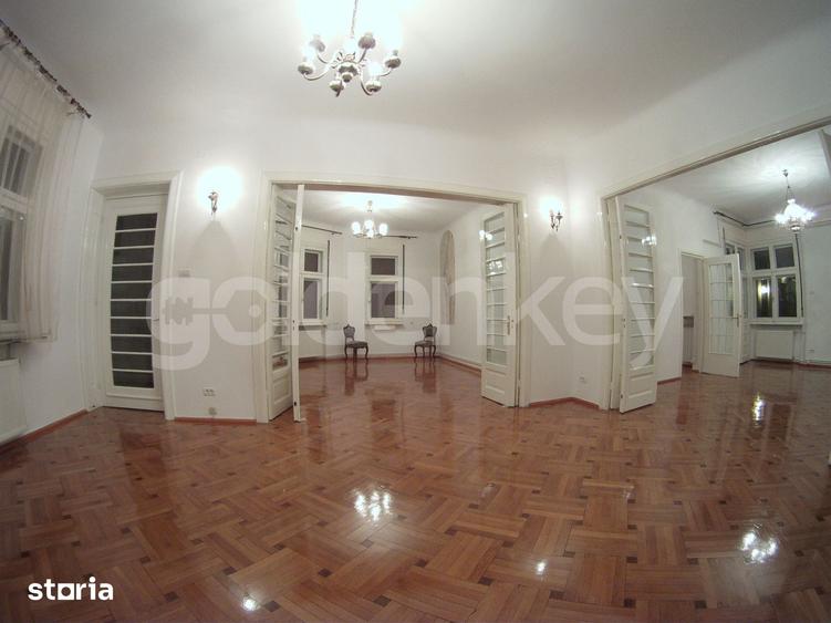 Apartament cu 5 camere in vila, vedere frumoasa - 4