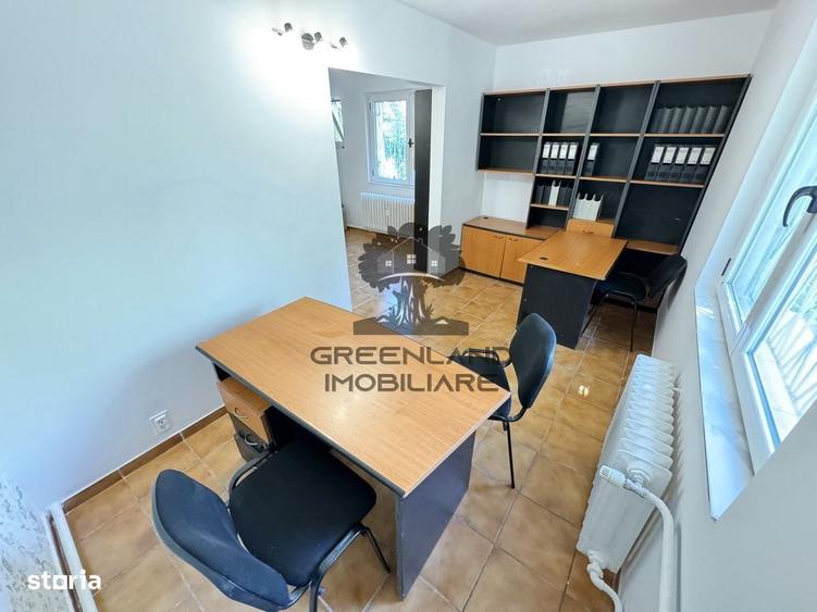 Spațiu comercial, de 30 mp, în Podu Roș