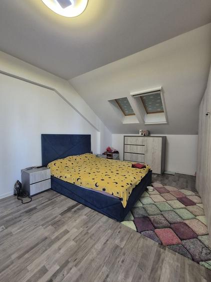Penthouse cu 4 camere decomandat, mobilat în Theodor Pallady