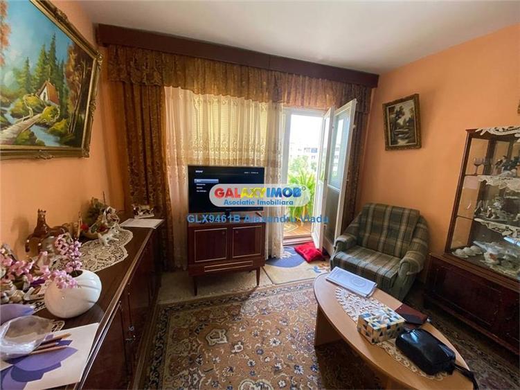 Apartament cu 2 camere semidecomandat în Basarabia