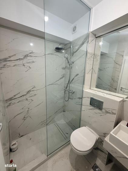 Apartament cu 4 camere în Valea Adâncă