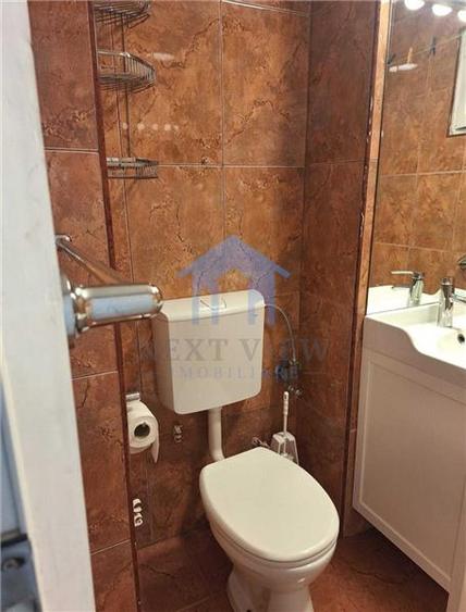 Apartament cu 4 camere decomandat în Zorilor