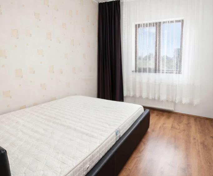 Apartament cu 2 camere decomandat în Exterior Vest