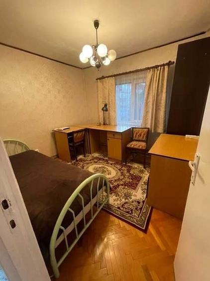 Apartament cu 3 camere semidecomandat în Șagului