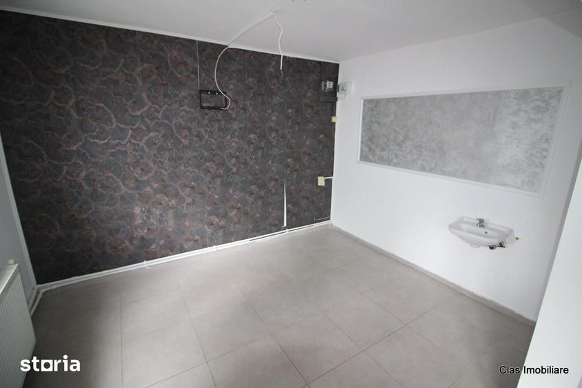 Spațiu comercial, de 52 mp, în Central