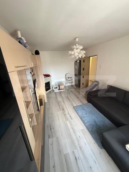 Apartament cu 4 camere decomandat, mobilat în Mărăști
