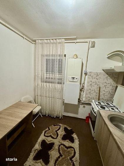Garsonieră decomandată în Domnești