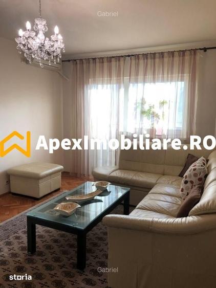Apartament cu 4 camere semidecomandat în Eminescu