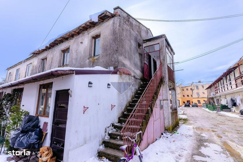Apartament cu 2 camere semidecomandat în Oarja