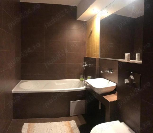 Apartament cu 3 camere decomandat în Andrei Mureșanu