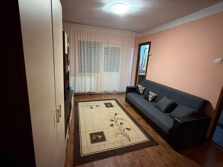 Garsonieră semidecomandată în Central