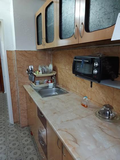 Apartament cu 2 camere decomandat în Micro 5