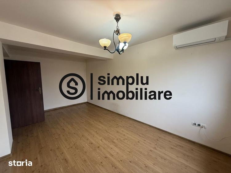 Apartament cu 3 camere decomandat în Sud