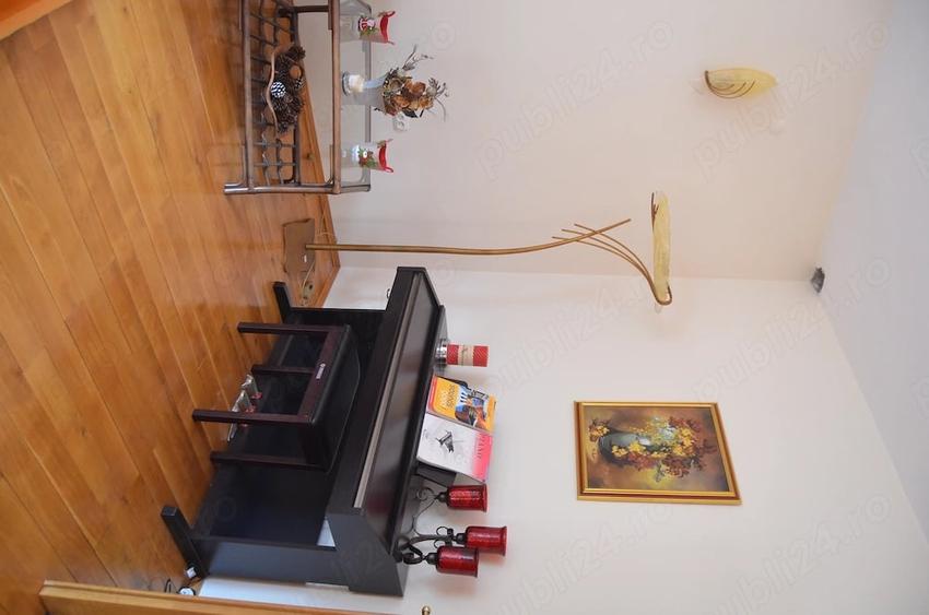 Casă cu 1 camere cu Teren 1627 Mp în Poiana
