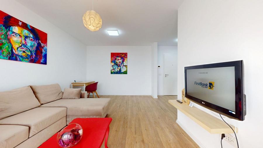 Apartament cu 2 camere decomandat, mobilat în Tractorul