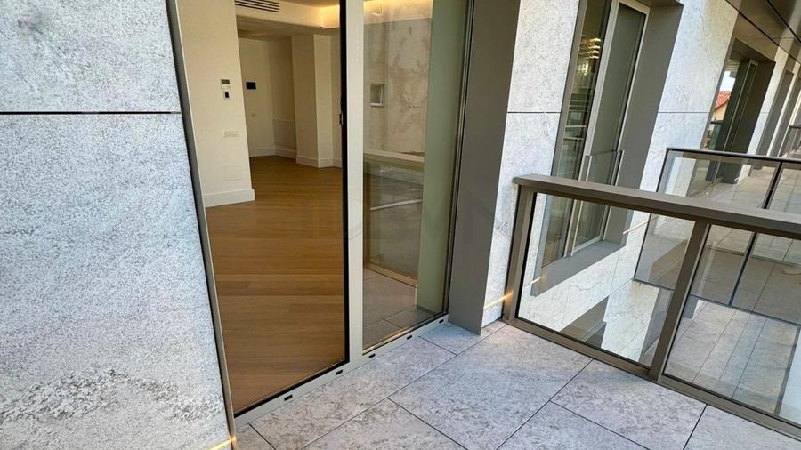 Apartament cu 3 camere decomandat în Pipera