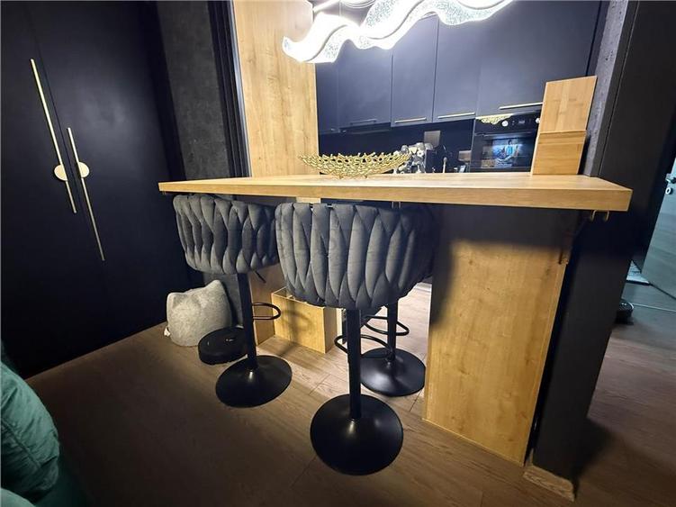 Apartament cu 2 camere nedecomandat în Fundeni