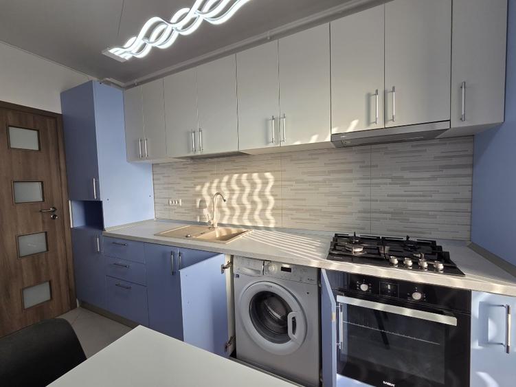 Apartament cu 2 camere decomandat în Fundeni