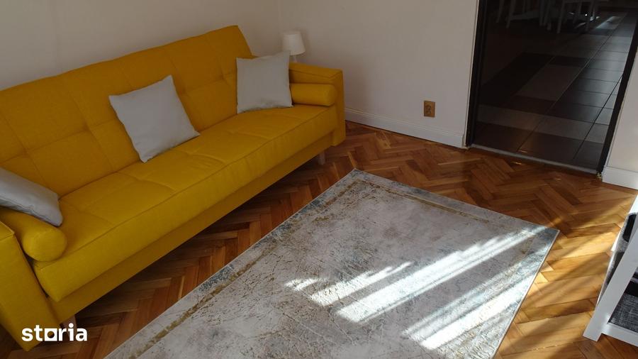 Apartament cu 4 camere decomandat în Kogălniceanu