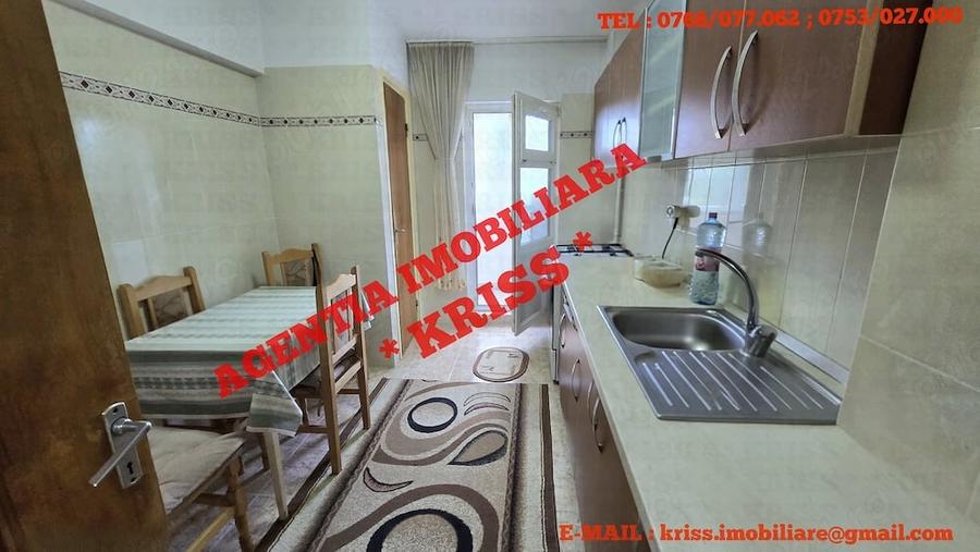 Apartament cu 3 camere decomandat în Exercițiu