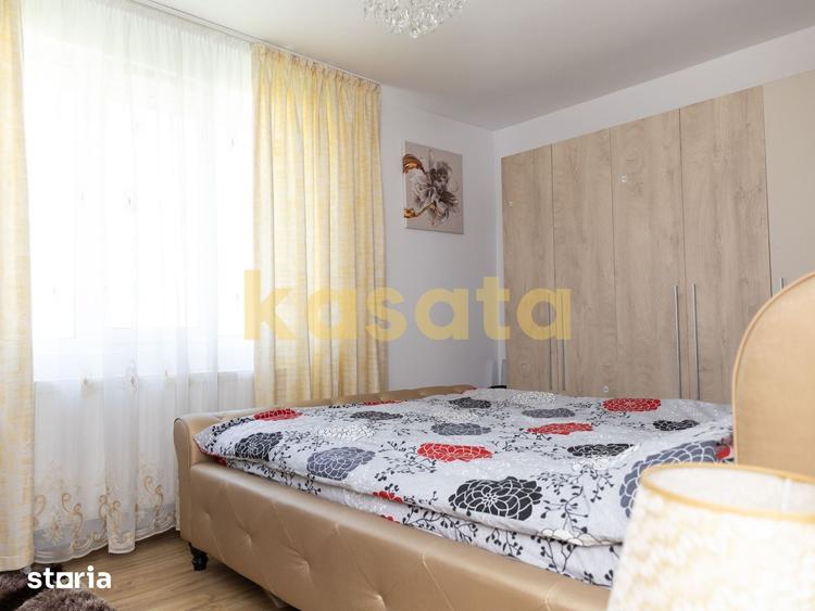 Apartament cu 3 camere în Tei