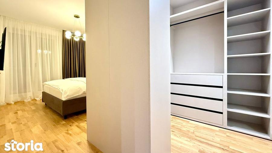 Apartament cu 3 camere, mobilat în Central