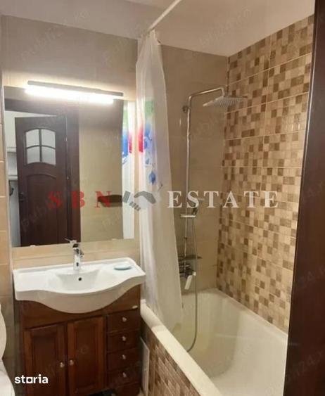 Apartament cu 3 camere semidecomandat, mobilat în Crângași