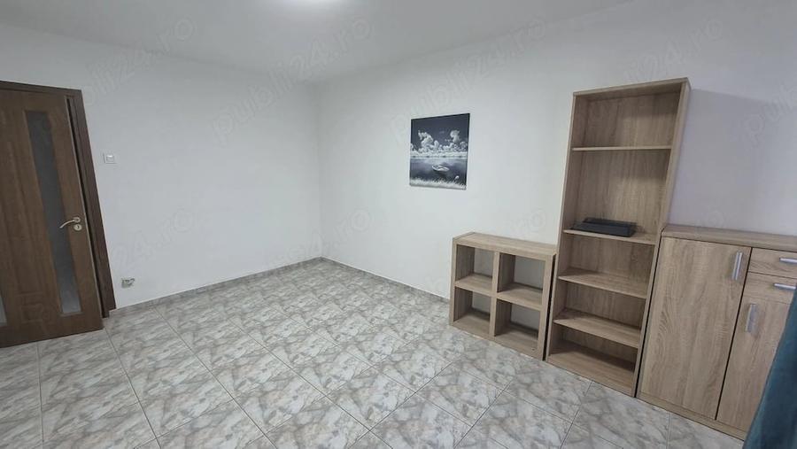Garsonieră semidecomandată în Costin Georgian