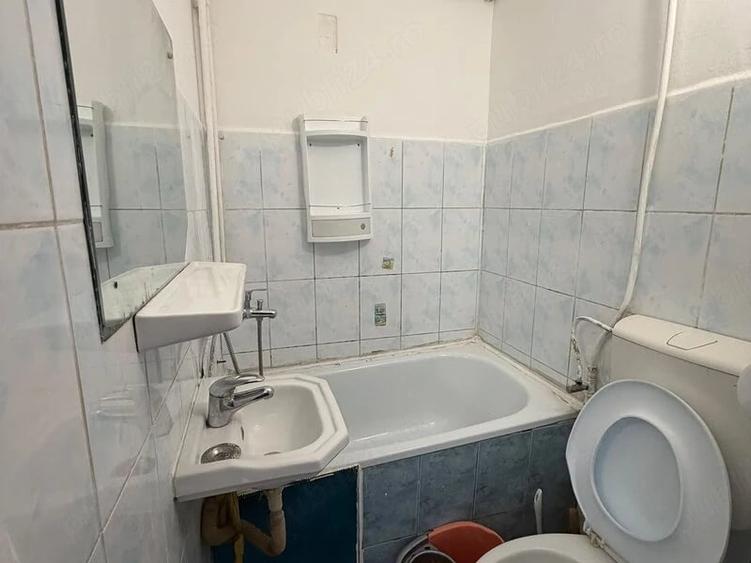 Garsonieră semidecomandată în Brâncoveanu