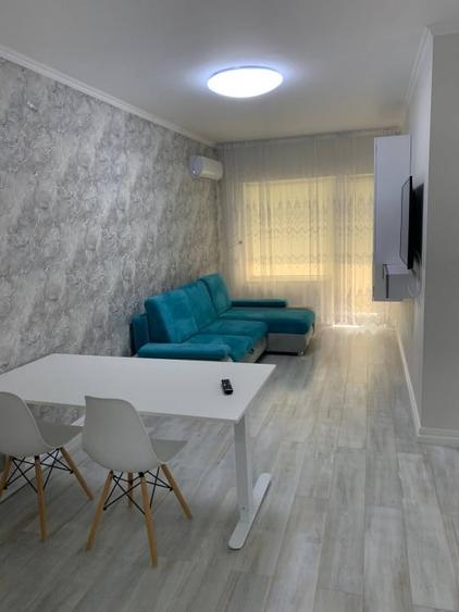 Apartament cu 3 camere semidecomandat, mobilat în Copou