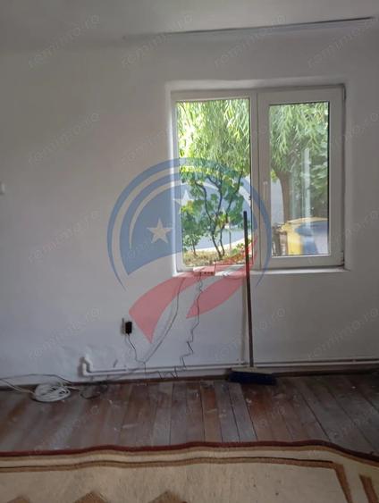 Casă cu 2 camere cu Teren 624 Mp în Bariera Vâlcii