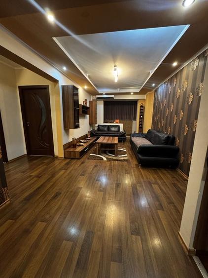 Apartament cu 3 camere decomandat în Dragoș Vodă