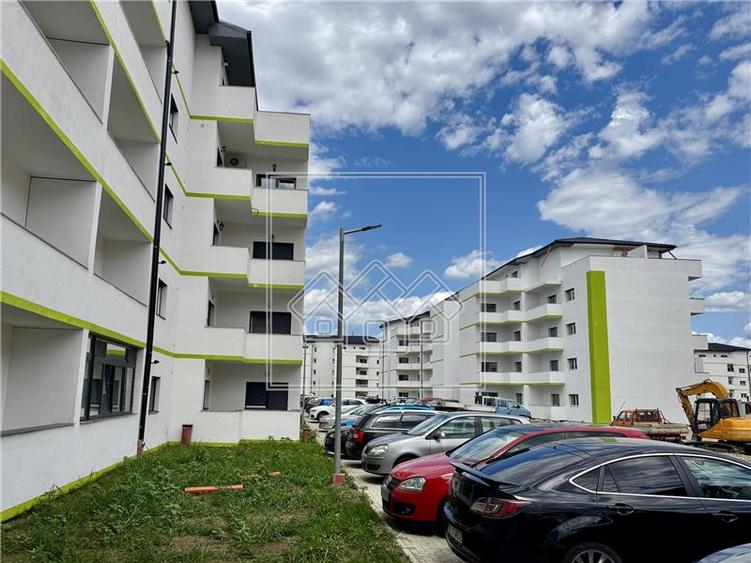 Apartament 2 camere, prima inchiriere, decomandat - 15