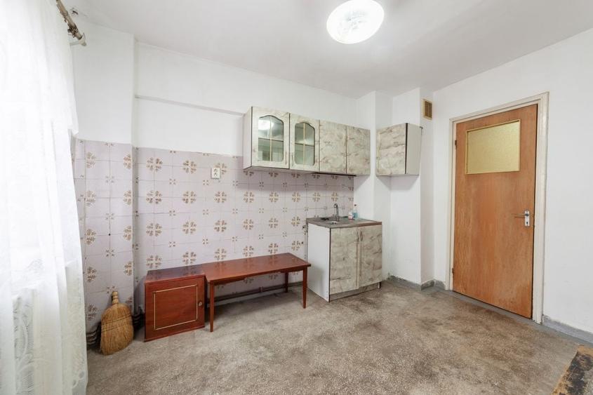 Apartament cu 2 camere decomandat, mobilat în Banat