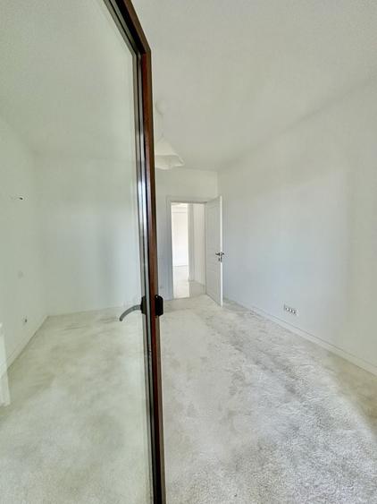 Apartament cu 2 camere decomandat în Vitan