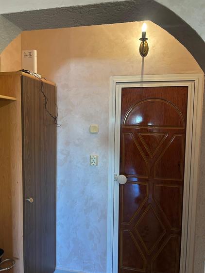 Apartament cu 2 camere decomandat în Km 4-5