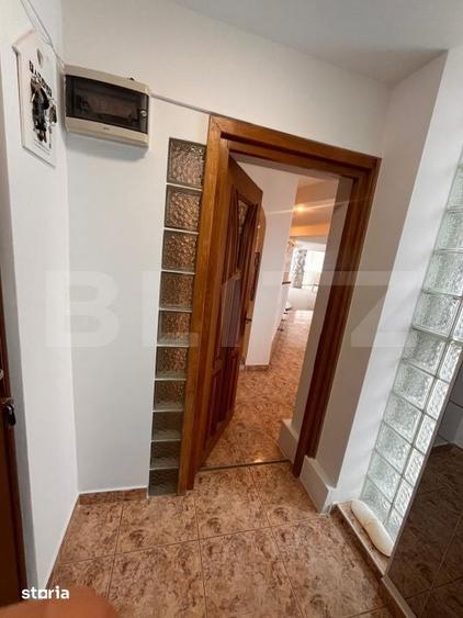 Apartament cu 4 camere decomandat în Central