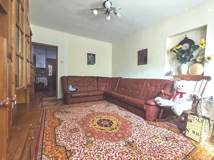 Apartament cu 4 camere decomandat în Ultracentral